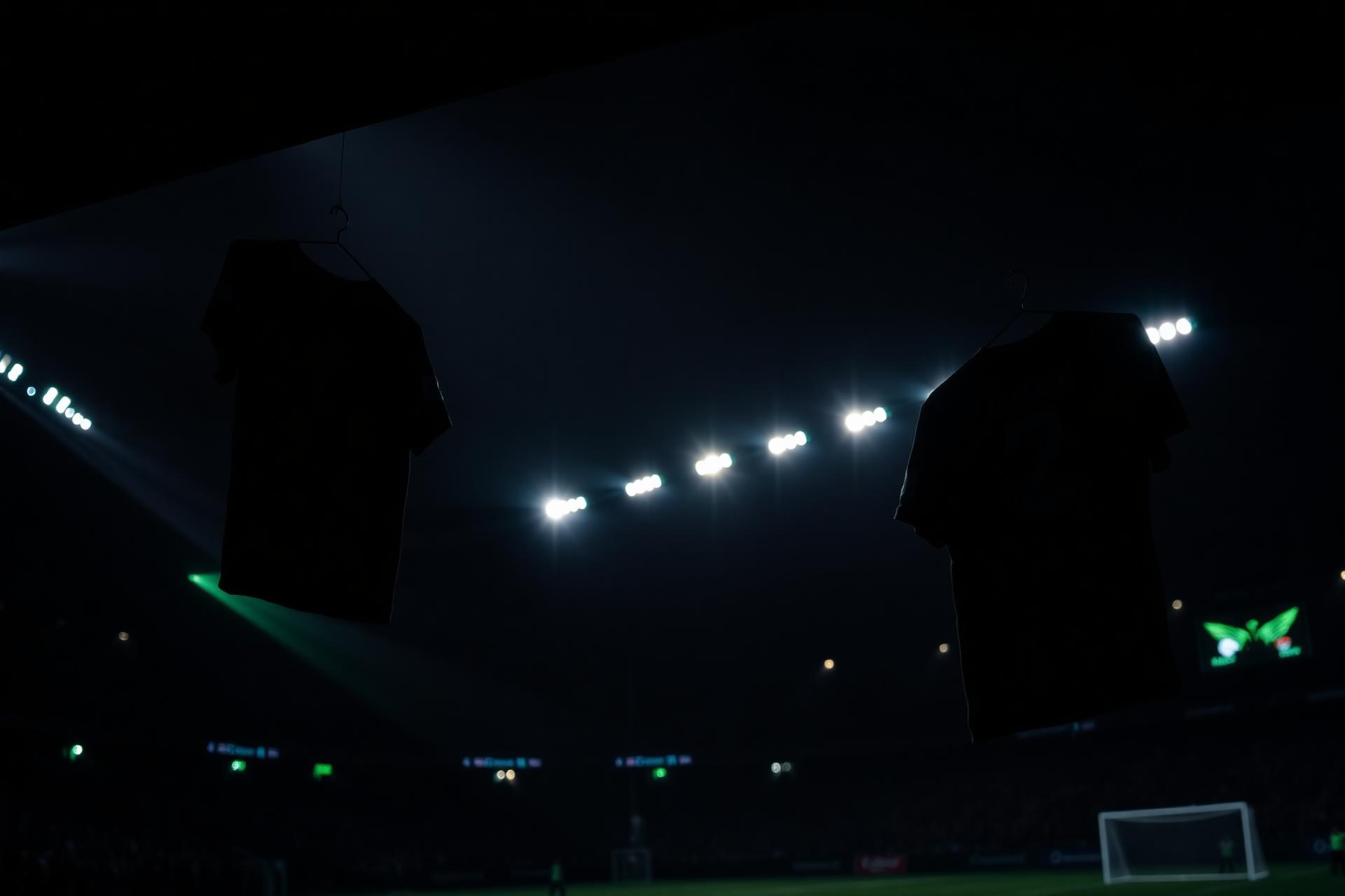 Estadio de fútbol con iluminación deportiva